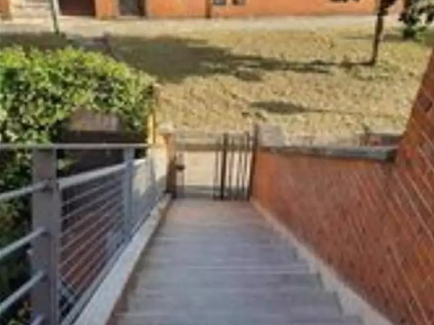 Immagine 16 di Appartamento in vendita  a Siena