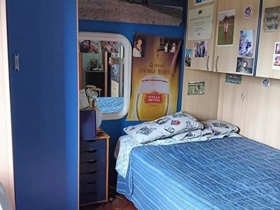 Immagine 12 di Appartamento in vendita  a Siena