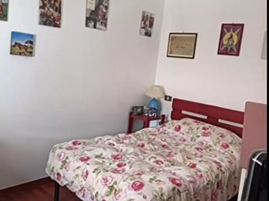 Immagine 6 di Appartamento in vendita  a Siena