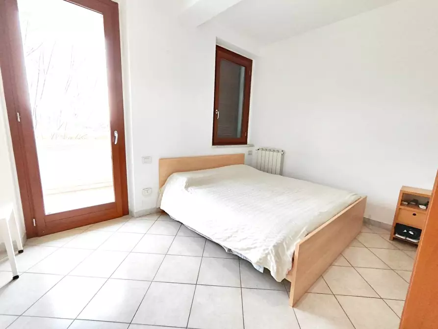 Immagine 6 di Appartamento in affitto  a Carrara