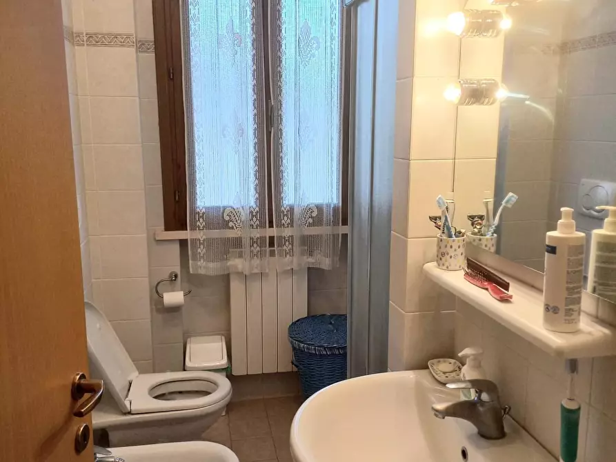 Immagine 9 di Appartamento in vendita  a Lamporecchio