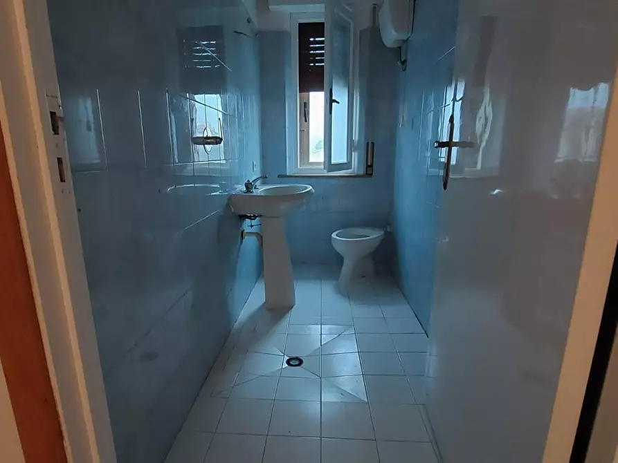 Immagine 23 di Casa indipendente in vendita  a Cascina