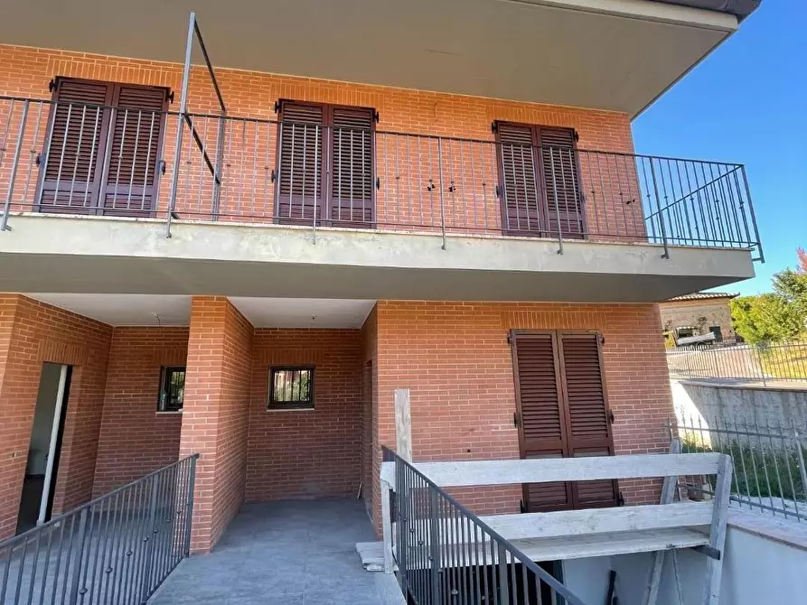 Immagine 1 di Terratetto in vendita  a Murlo