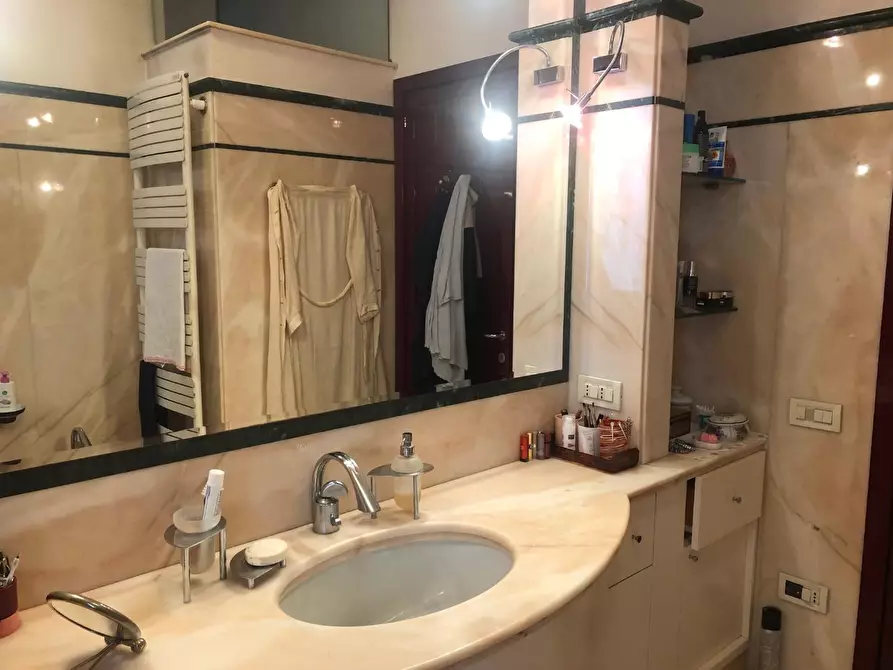 Immagine 33 di Villa in vendita  a Santa Croce Sull'arno