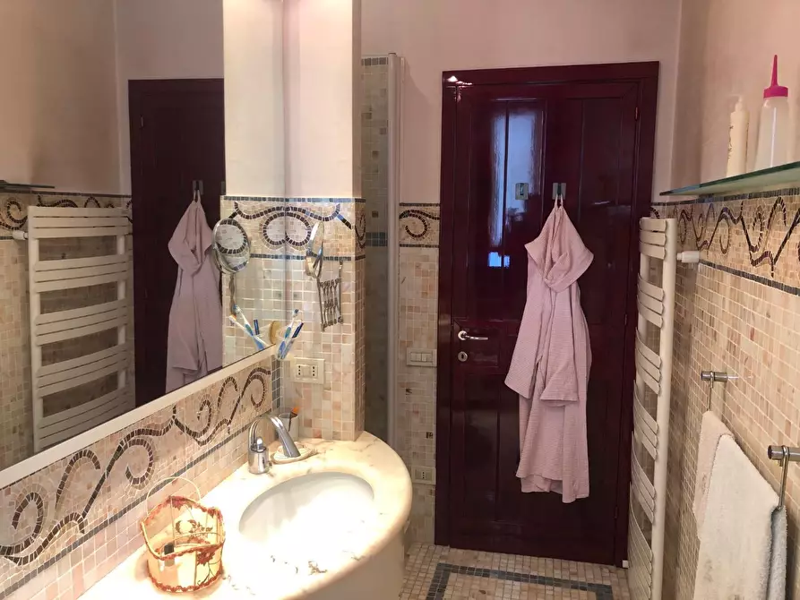 Immagine 34 di Villa in vendita  a Santa Croce Sull'arno