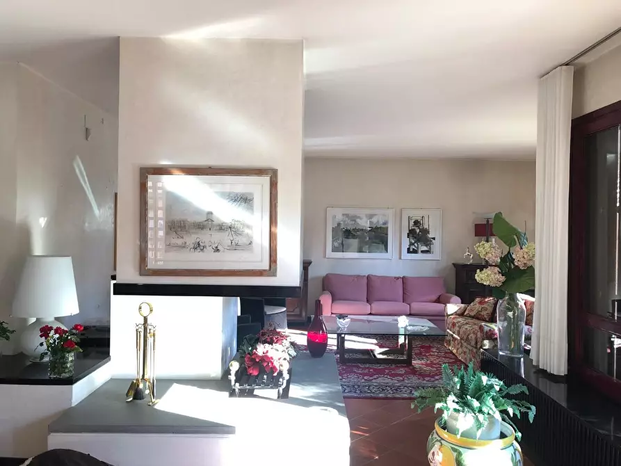 Immagine 11 di Villa in vendita  a Santa Croce Sull'arno