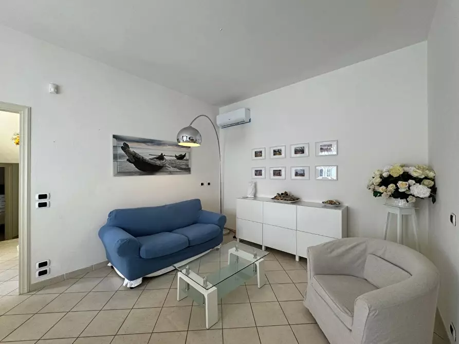 Immagine 6 di Villa in affitto  a Forte Dei Marmi