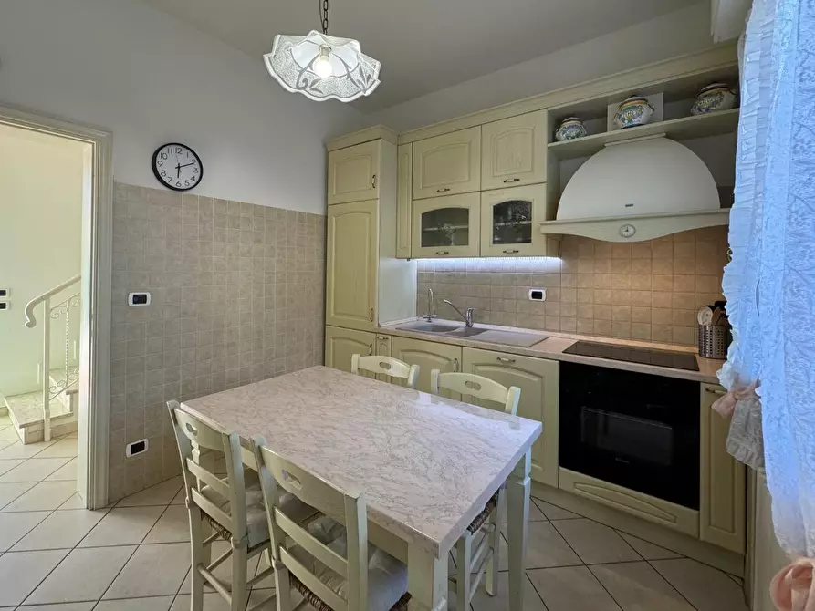 Immagine 11 di Villa in affitto  a Forte Dei Marmi