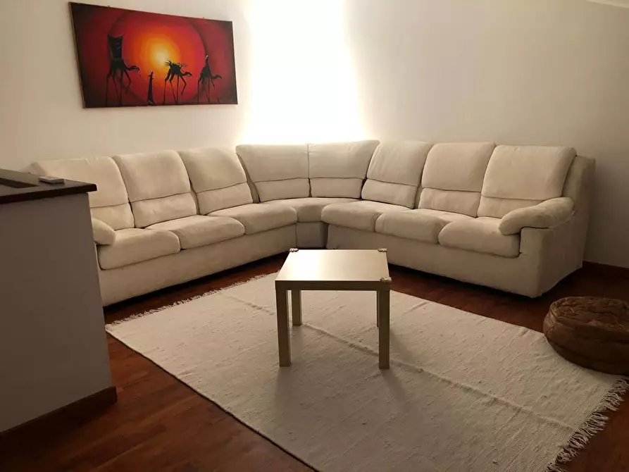 Immagine 12 di Casa trifamiliare in affitto  a Pietrasanta