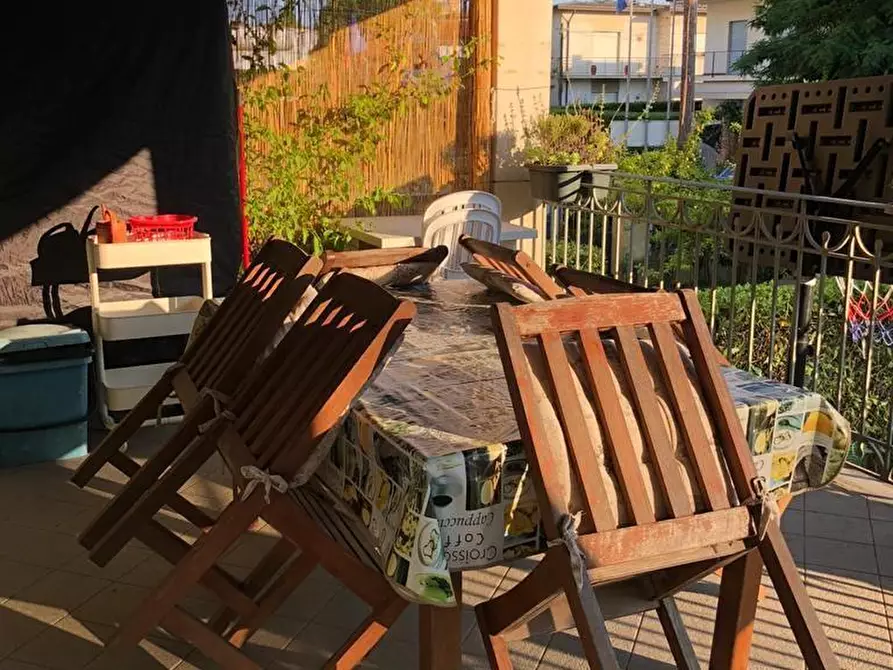 Immagine 4 di Casa trifamiliare in affitto  a Pietrasanta