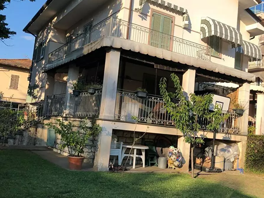 Immagine 1 di Casa trifamiliare in affitto  a Pietrasanta