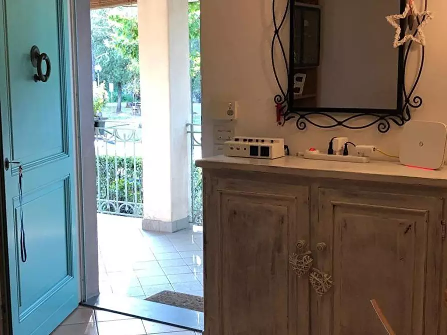 Immagine 7 di Casa trifamiliare in affitto  a Pietrasanta