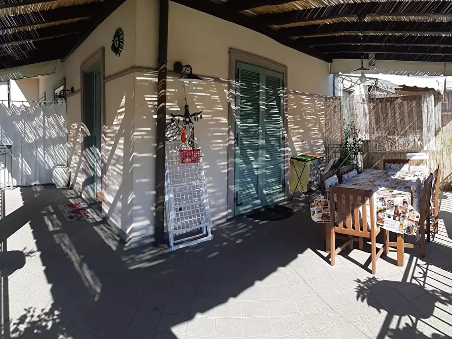 Immagine 18 di Casa trifamiliare in affitto  a Pietrasanta