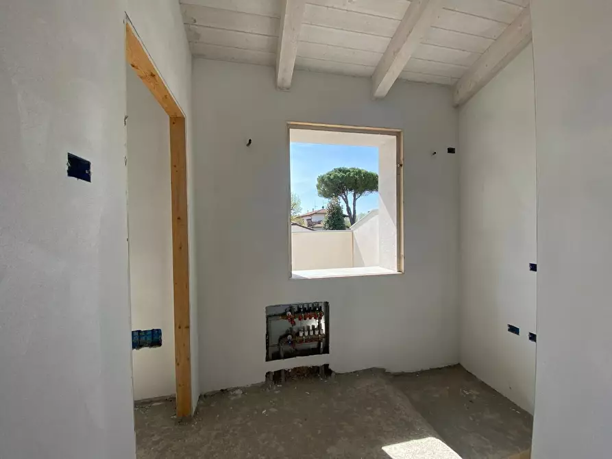 Immagine 4 di Villa in vendita  a Castelfranco Di Sotto