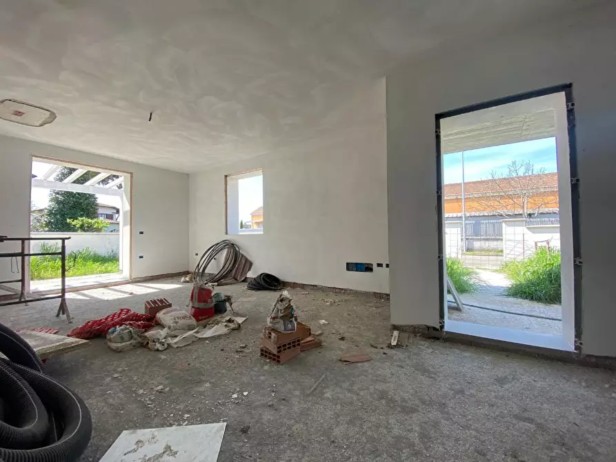 Immagine 6 di Villa in vendita  a Castelfranco Di Sotto