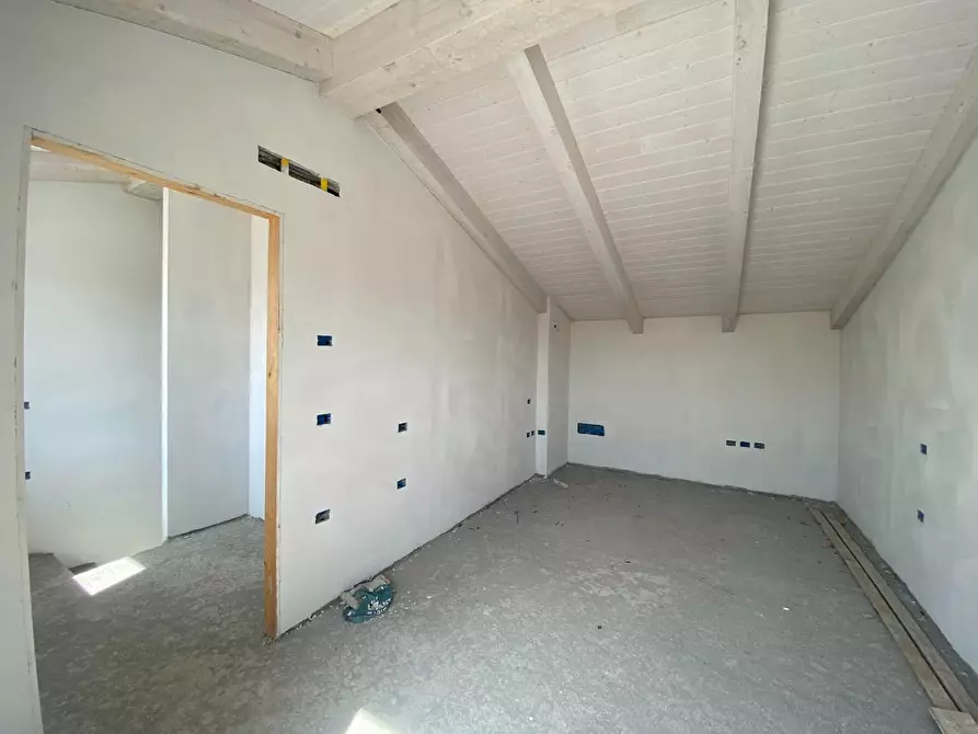 Immagine 5 di Villa in vendita  a Castelfranco Di Sotto