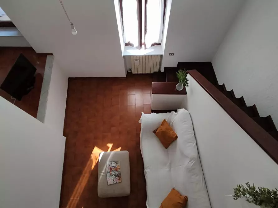 Immagine 21 di Appartamento in vendita  a Carrara