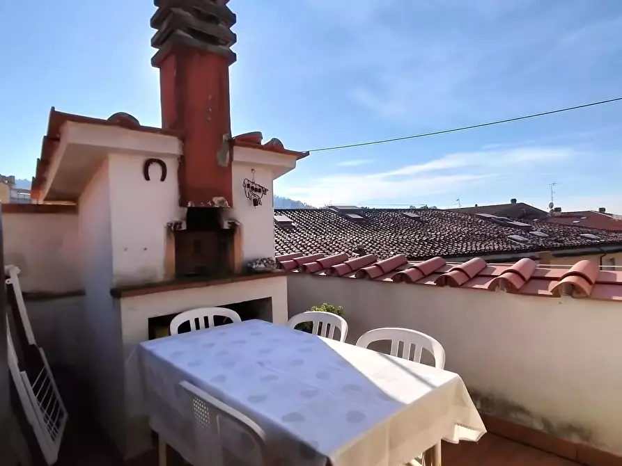 Immagine 31 di Appartamento in vendita  a Carrara