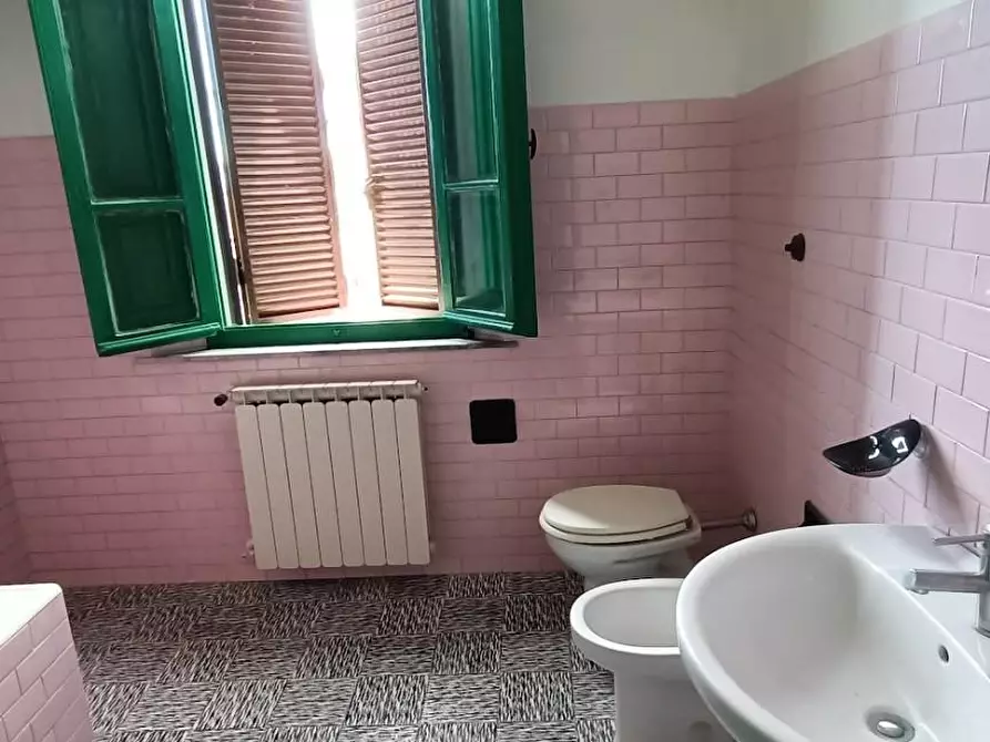 Immagine 11 di Casa indipendente in vendita  a San Giuliano Terme