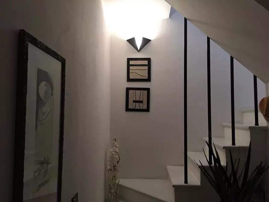 Immagine 24 di Casa bifamiliare in vendita  a Carrara