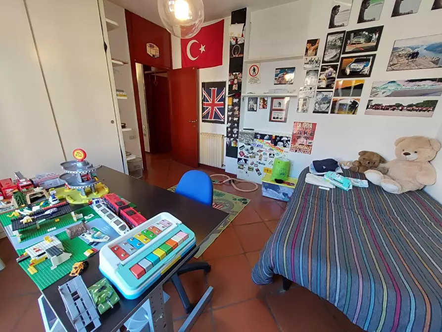 Immagine 23 di Villa in vendita  a Pontedera