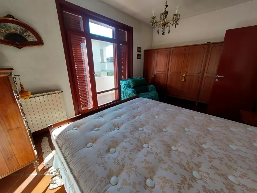 Immagine 38 di Villa in vendita  a Pontedera