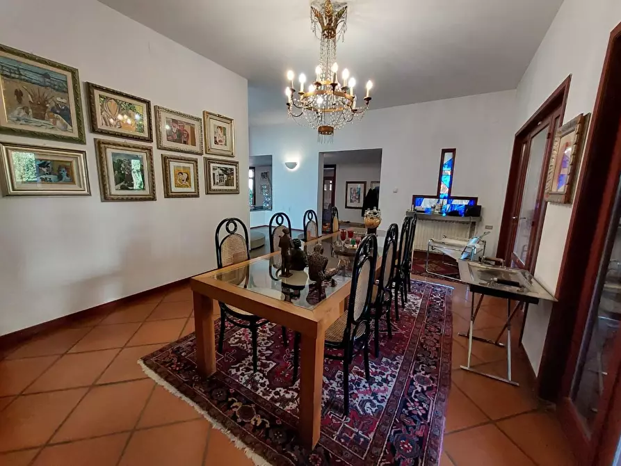 Immagine 9 di Casa bifamiliare in vendita  a Pontedera