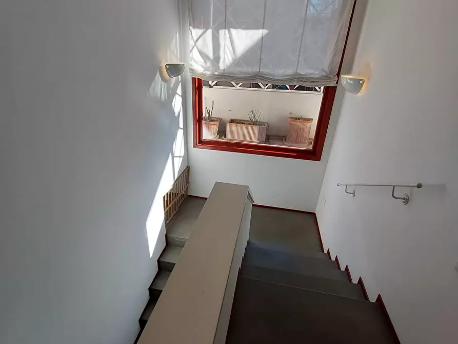 Immagine 14 di Casa bifamiliare in vendita  a Pontedera