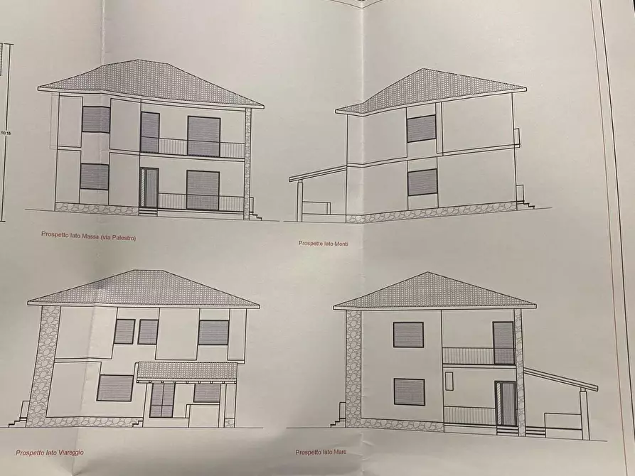 Immagine 15 di Villa in vendita  a Pietrasanta