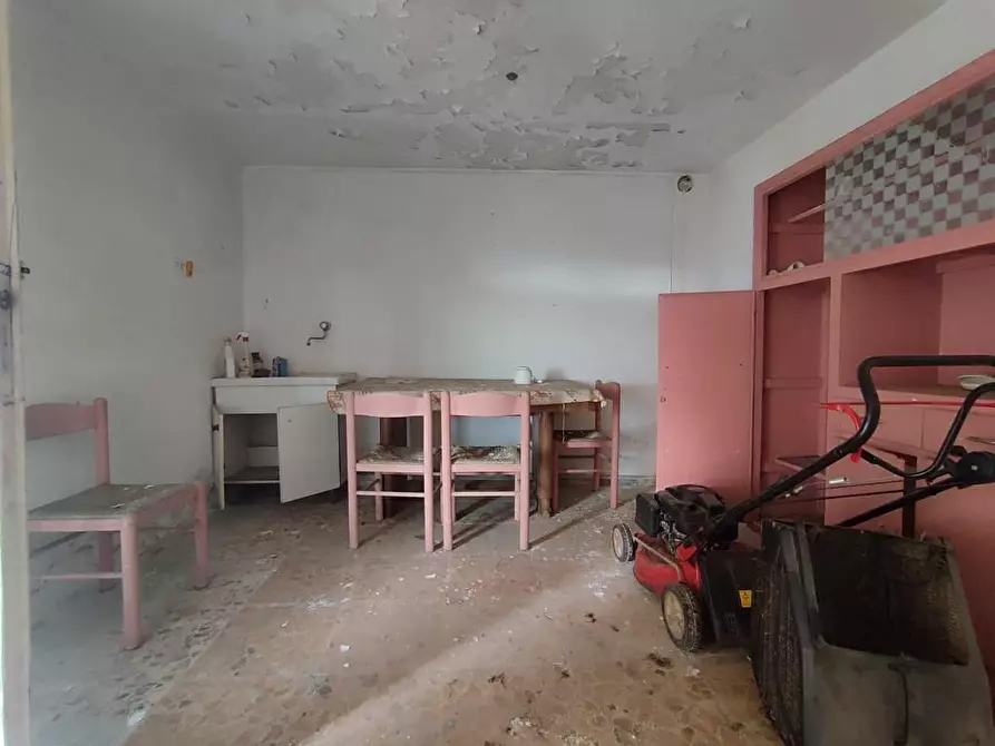 Immagine 34 di Casa semindipendente in vendita  a Castelnuovo Magra