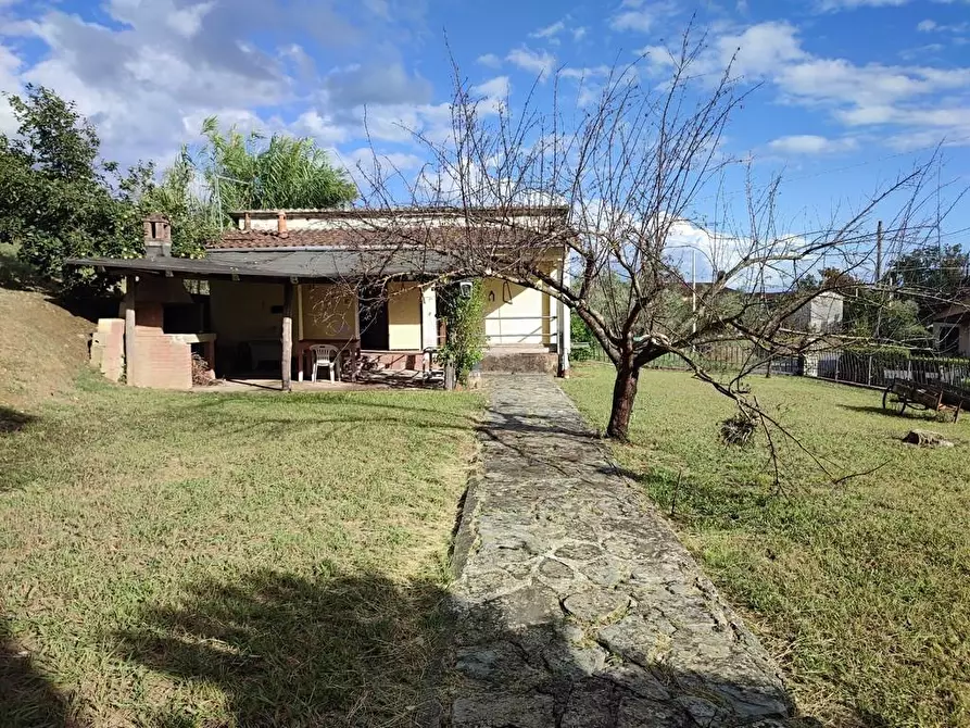 Immagine 43 di Casa semindipendente in vendita  a Castelnuovo Magra