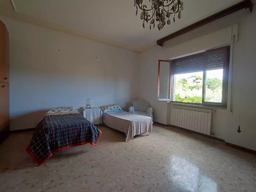 Immagine 21 di Casa semindipendente in vendita  a Castelnuovo Magra