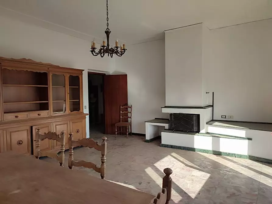 Immagine 8 di Casa semindipendente in vendita  a Castelnuovo Magra