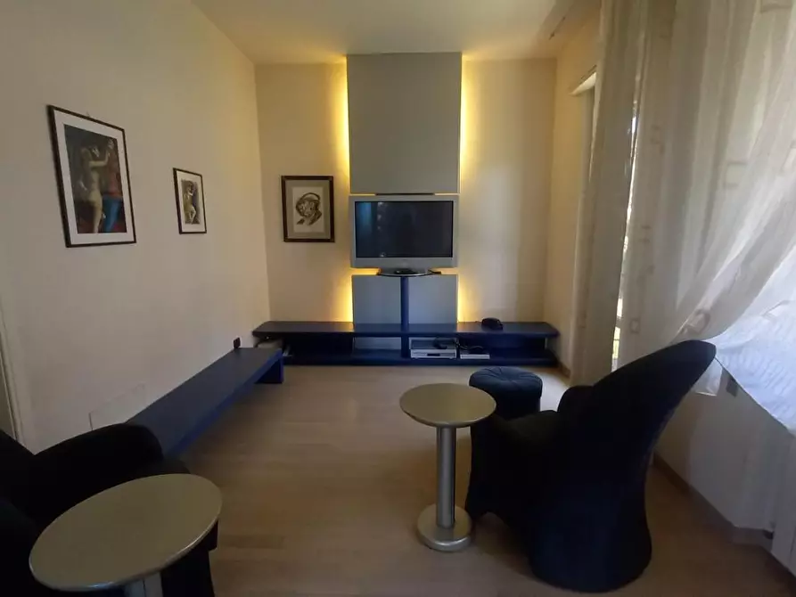 Immagine 133 di Villa in vendita  a Camaiore