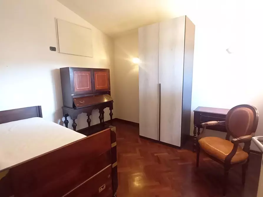 Immagine 93 di Villa in vendita  a Camaiore