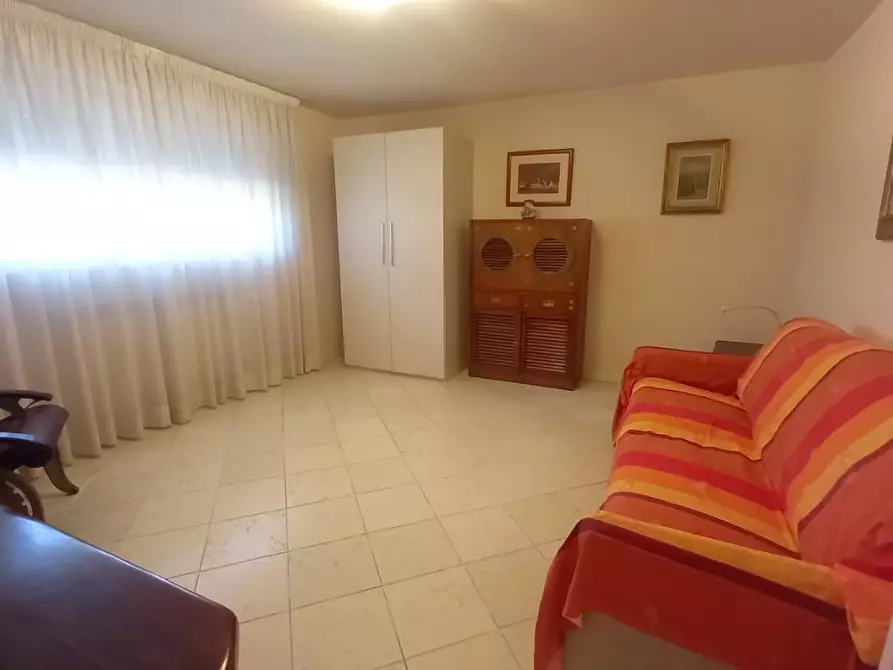 Immagine 127 di Villa in vendita  a Camaiore