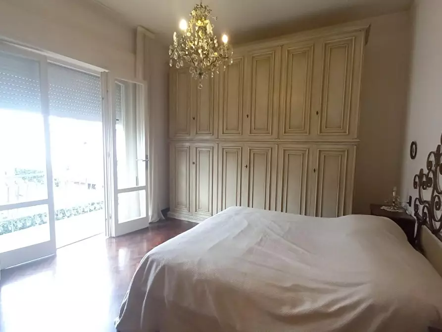 Immagine 30 di Villa in vendita  a Camaiore