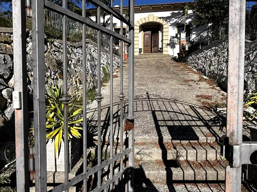 Immagine 48 di Villa in vendita  a Santa Luce