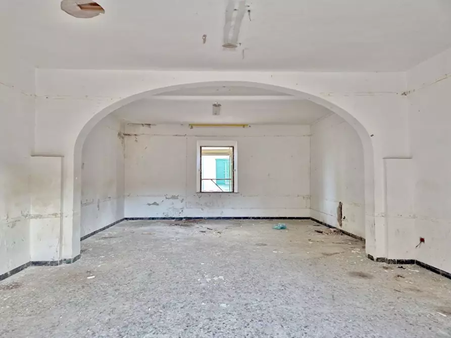 Immagine 35 di Appartamento in vendita  a Pisa