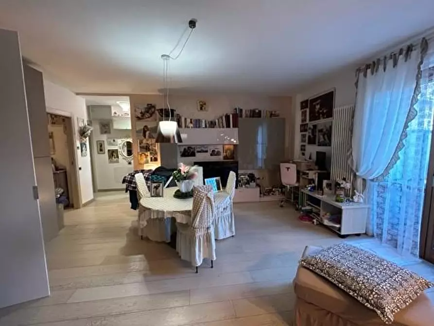 Immagine 10 di Appartamento in vendita  a Castelnuovo Berardenga