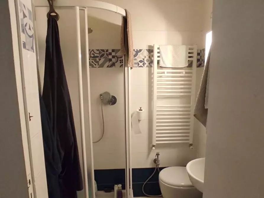 Immagine 14 di Appartamento in vendita  a Siena