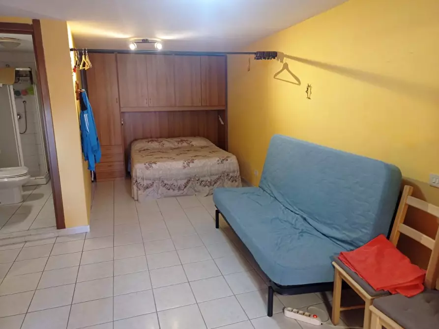 Immagine 6 di Appartamento in vendita  a Carrara