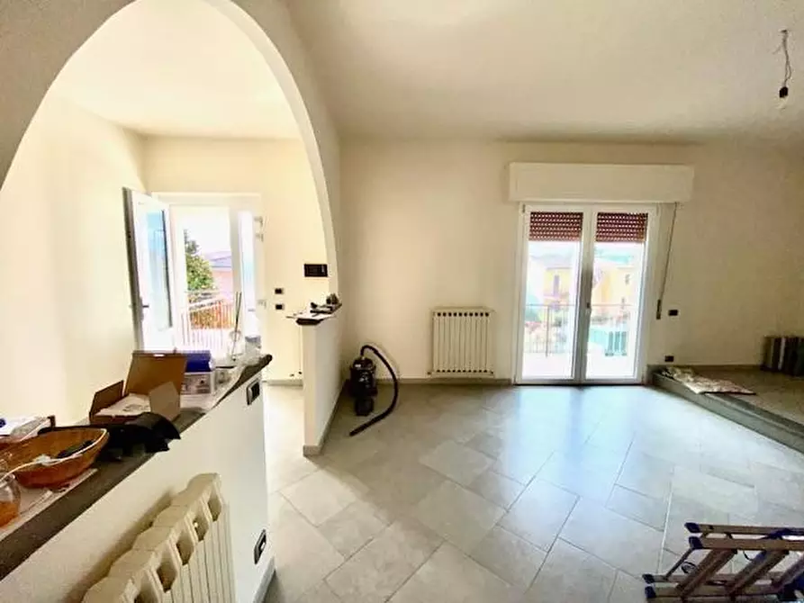 Immagine 1 di Appartamento in vendita  a Uzzano