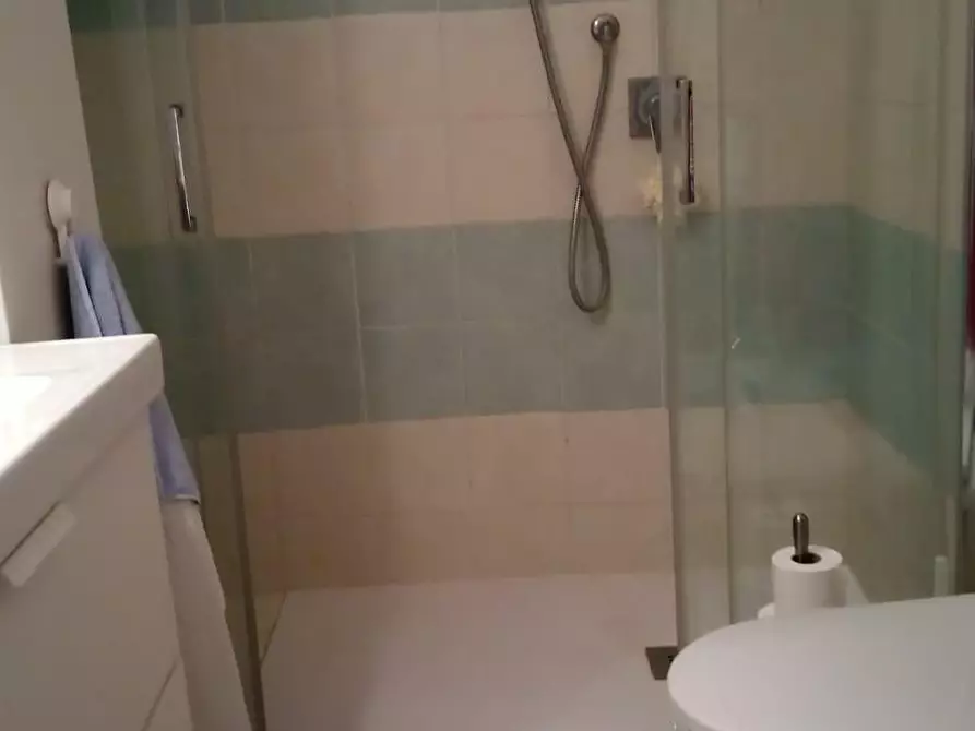 Immagine 5 di Villa in vendita  a Vicopisano