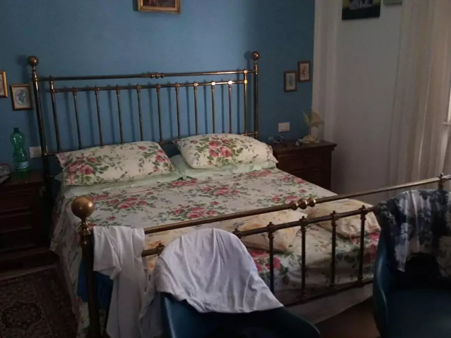 Immagine 9 di Villa in vendita  a Vicopisano