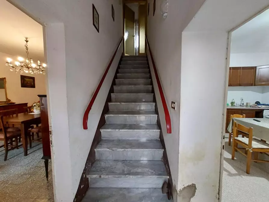 Immagine 35 di Terratetto in vendita  a Buti