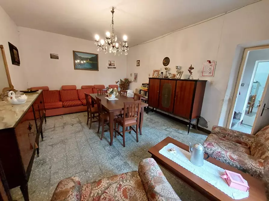 Immagine 36 di Terratetto in vendita  a Buti