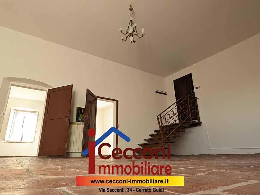 Immagine 11 di Appartamento in vendita  a Cerreto Guidi