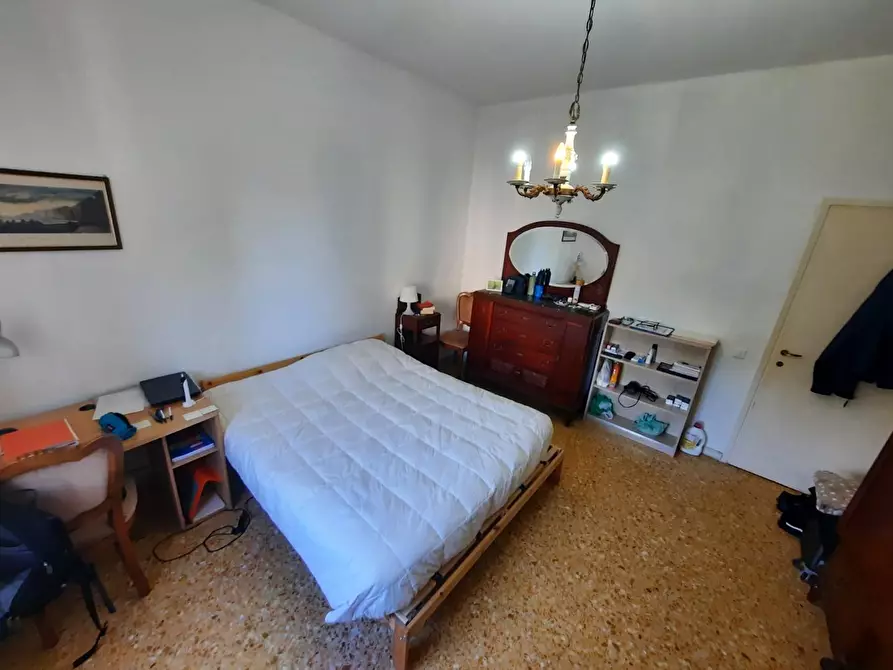 Immagine 4 di Appartamento in affitto  a Pisa