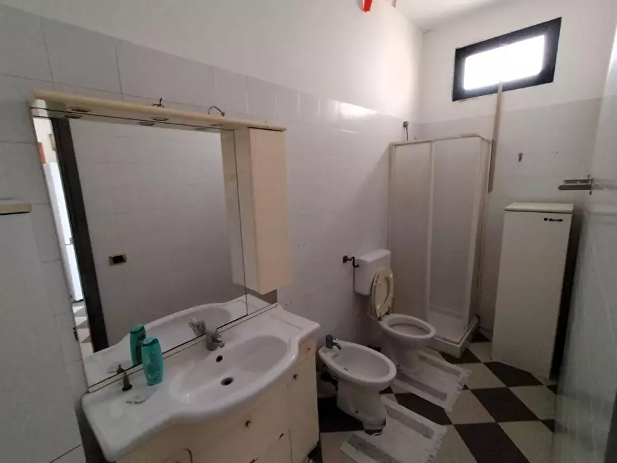 Immagine 6 di Appartamento in vendita  a Ortonovo